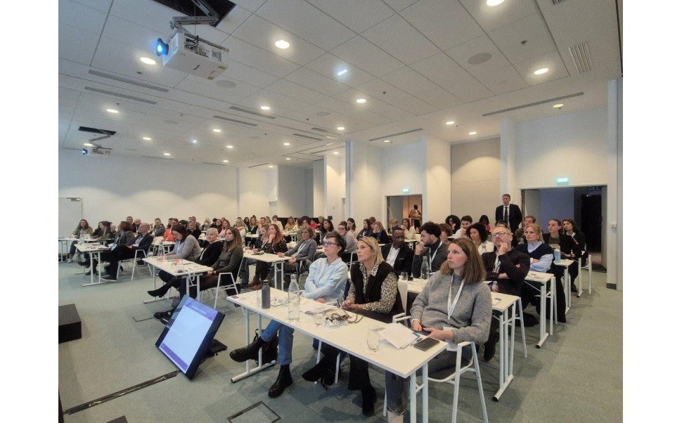 Formation des Équipes Commerciales 2025